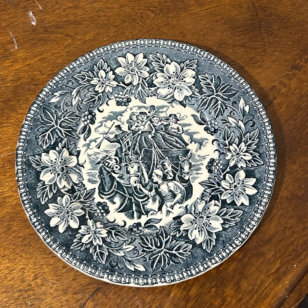Vintage Floral Decorative Plate